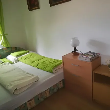 Vendiofa Nyaralohaz Balatonszárszó