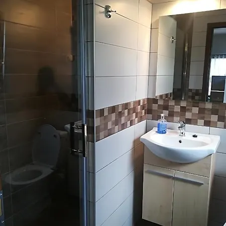 Vendiofa Nyaralohaz * Balatonszárszó