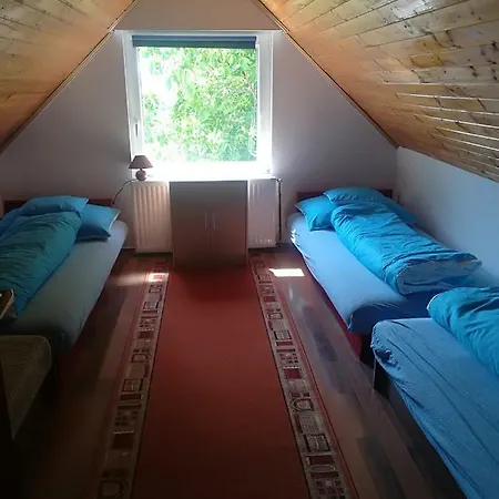 Feriehus Vendiofa Nyaralohaz Balatonszárszó